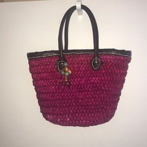 Woven tote